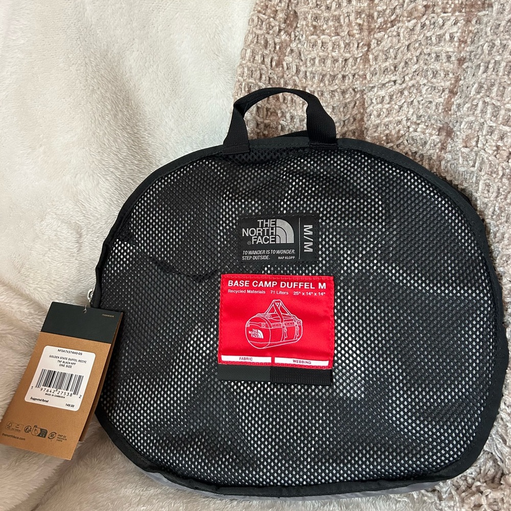 The North Face Black Base Camp Duffel M - Packable Travel Bag